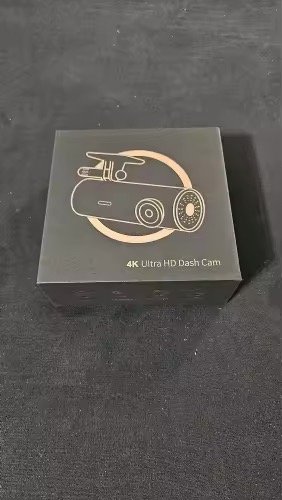 Coffret de la dashcam Sentinelle One 4K Ultra HD